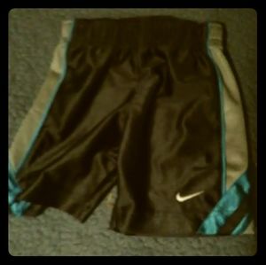 *NWOT* Boys Nike Basketball Shorts